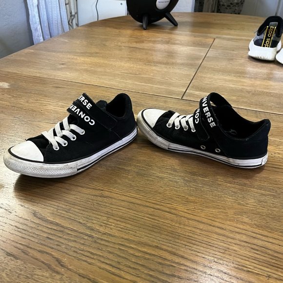 Boys' Converse Chuck Taylor All Star Double Strap Sneakers - Picture 2 of 8
